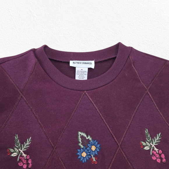 Vintage 90s Alfred Dunner Maroon Embroidered Floral Sweatshirt Size Medium - Picture 3 of 8